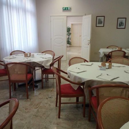 Hotel San Lorenzo Pegognaga Eksteriør billede