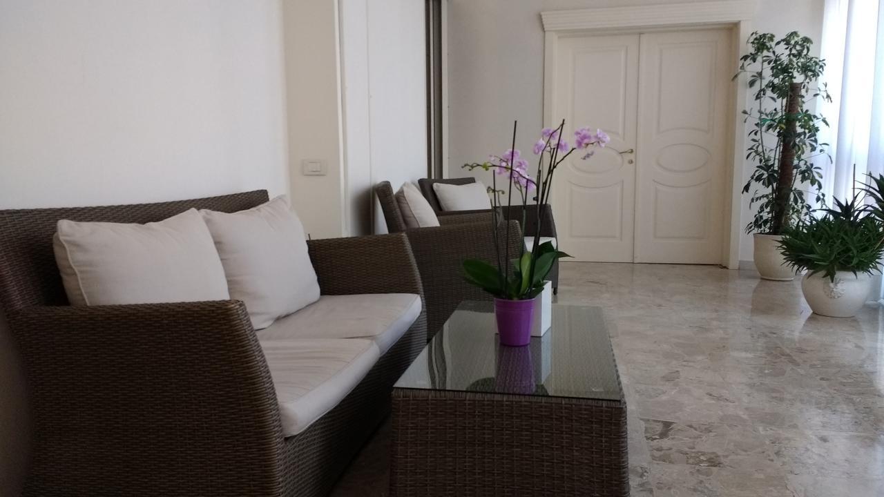 Hotel San Lorenzo Pegognaga Eksteriør billede