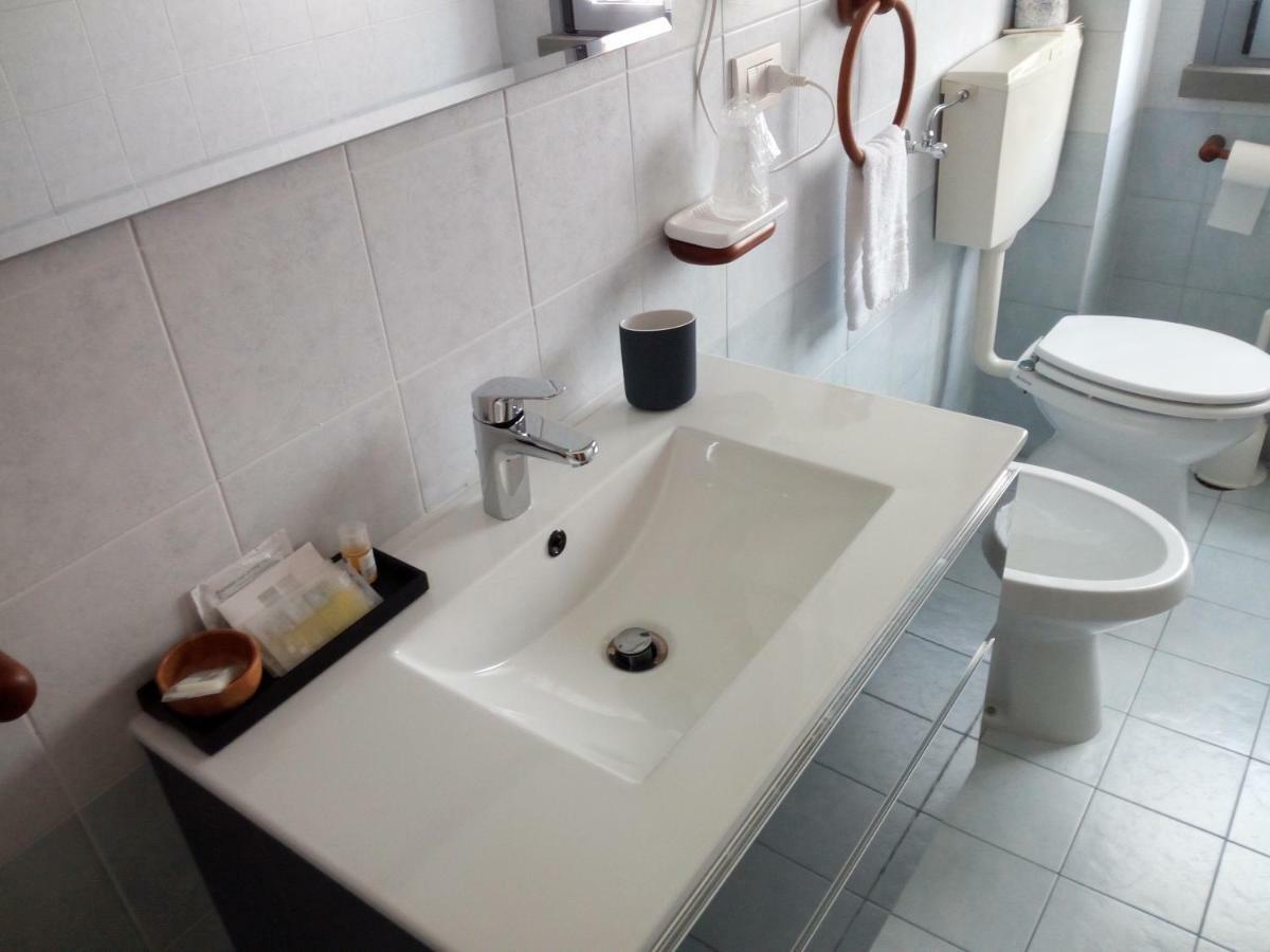 Hotel San Lorenzo Pegognaga Værelse billede